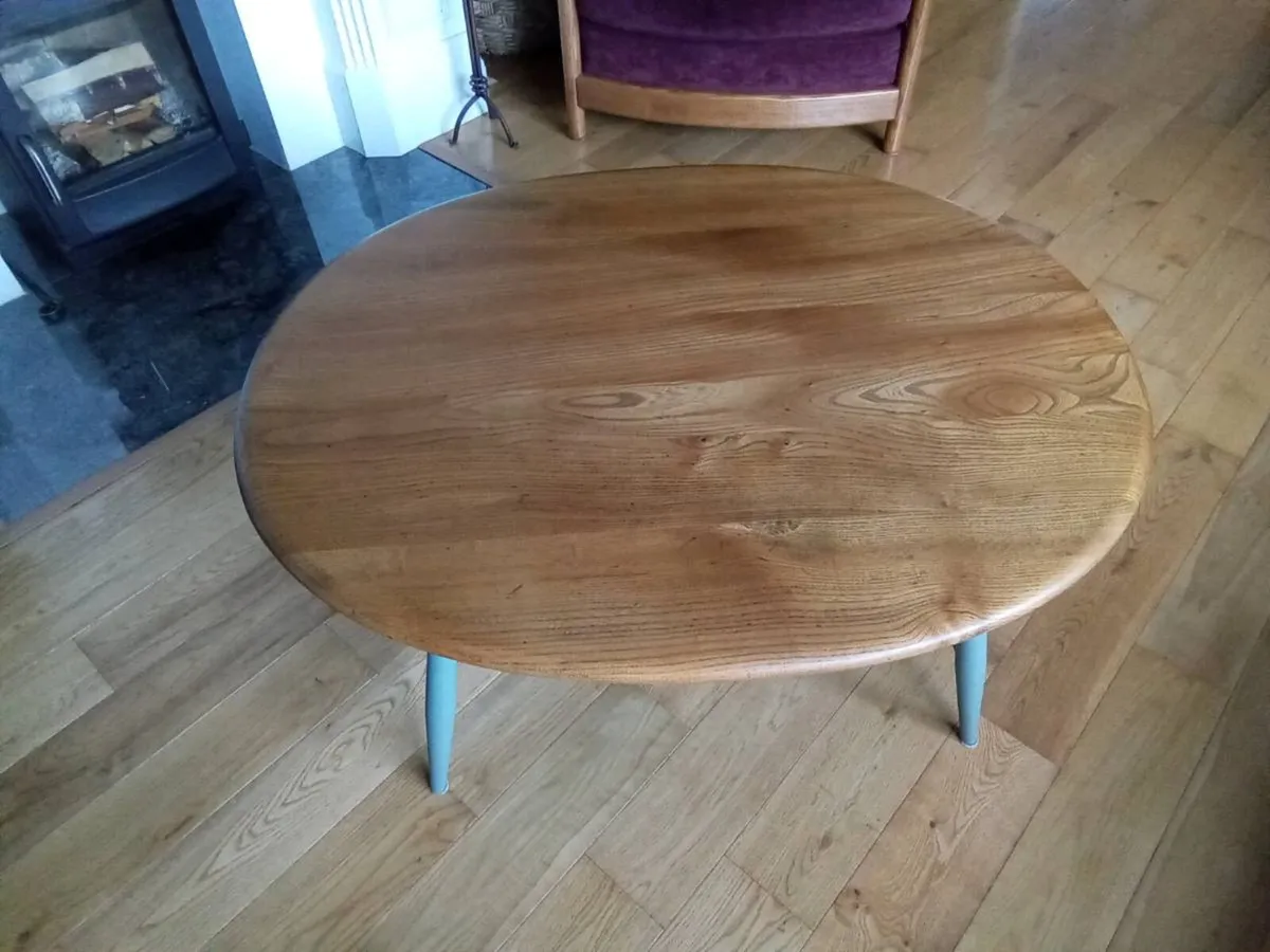 Ercol 1960s Oval Coffee Table - Image 2