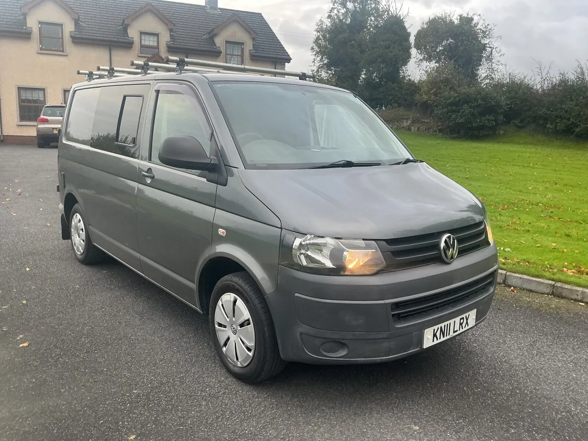 Volkswagen transporter camper - Image 1
