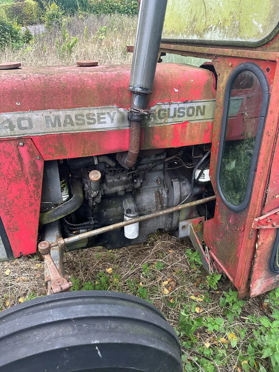 Massey Ferguson 240 - Image 2