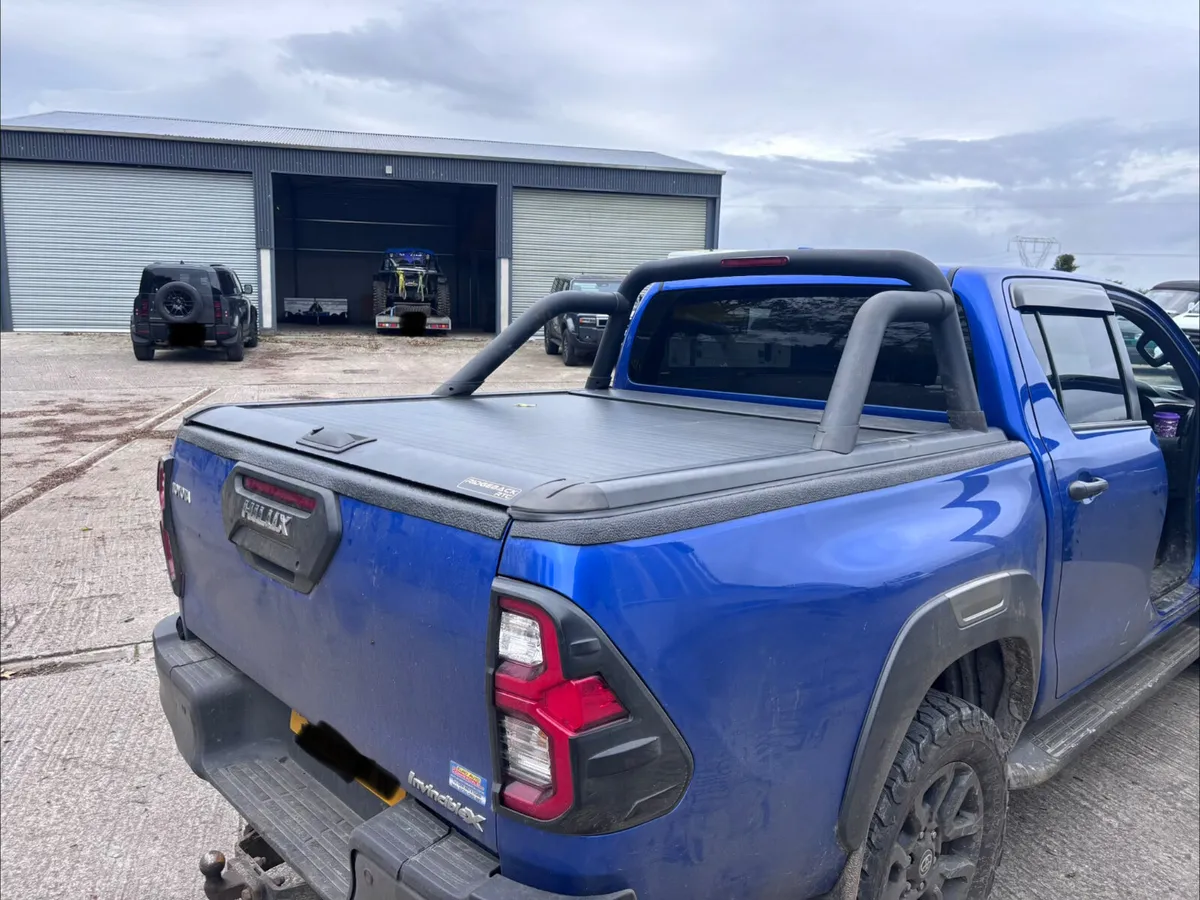 Toyota Hilux Roller Cover - Image 3