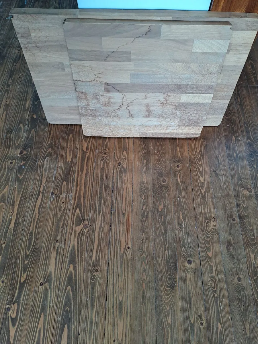 solid wood worktop - Image 1
