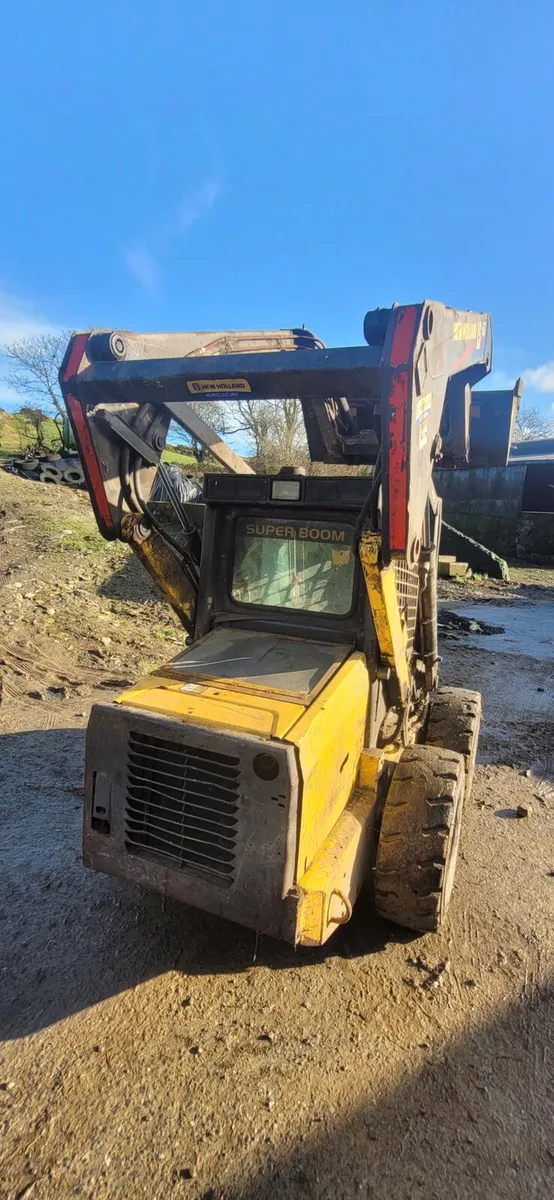 2005 LS160 Skid Steer (Engine Trouble) - Image 2