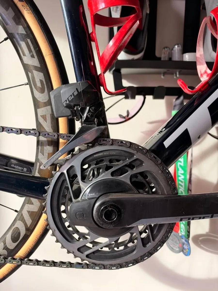 Trek Project One Road Bike - SRAM Red AXS - Image 2