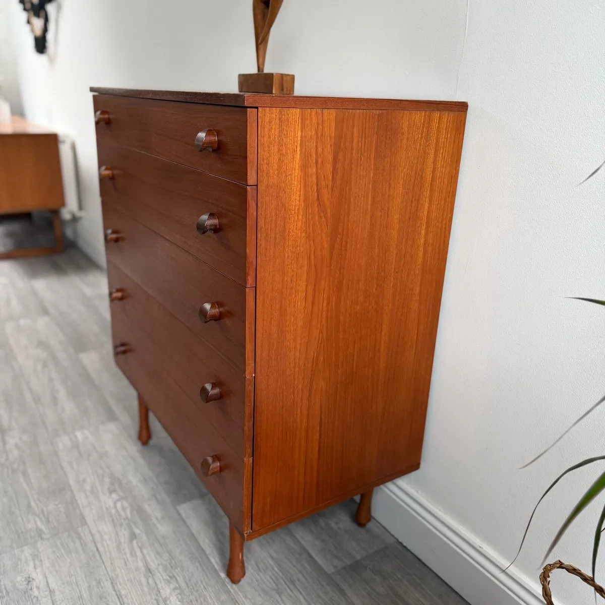 Mid Century Chest of Drawers - Image 3