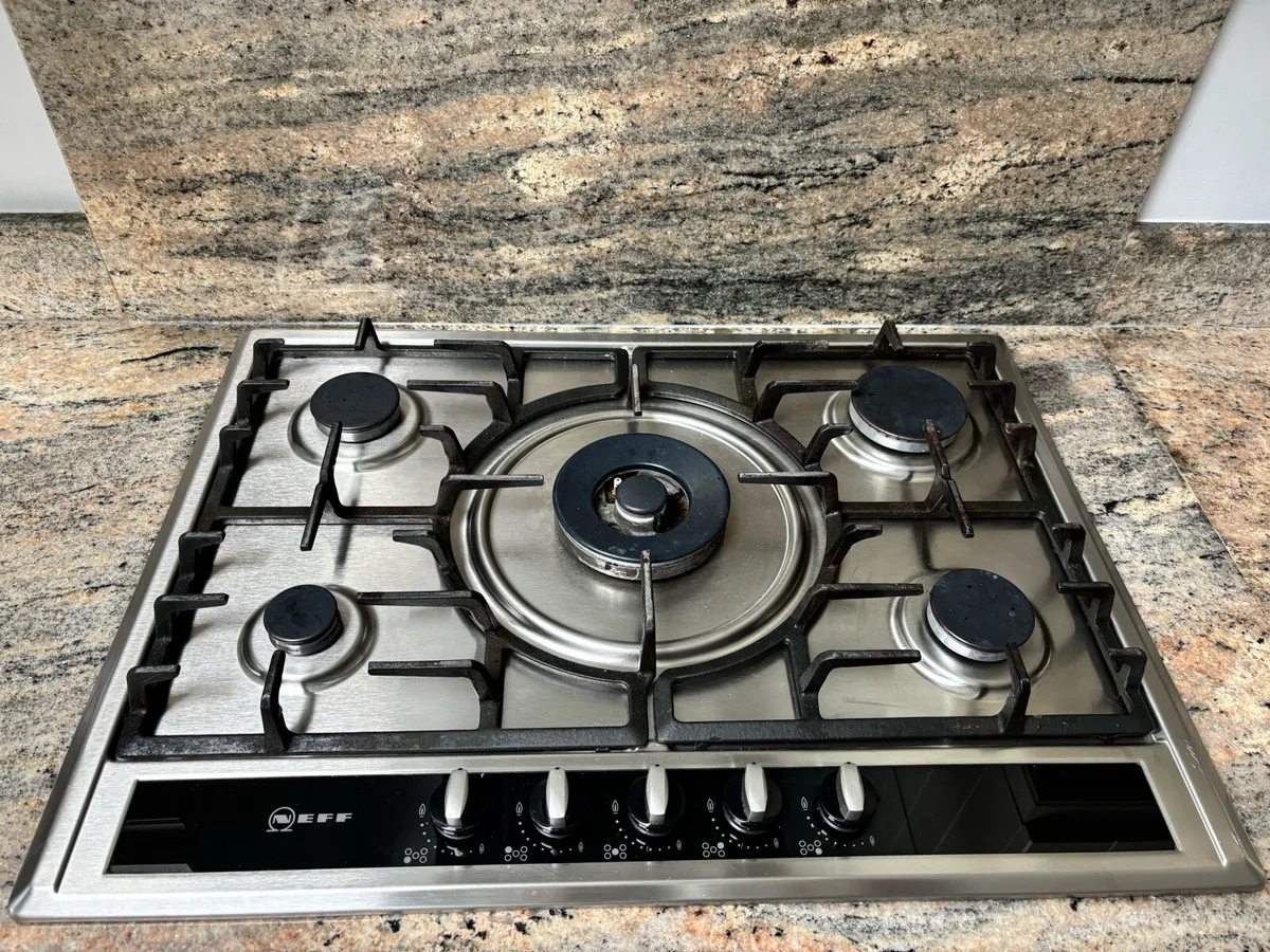 Neff Gas Hob - Image 1