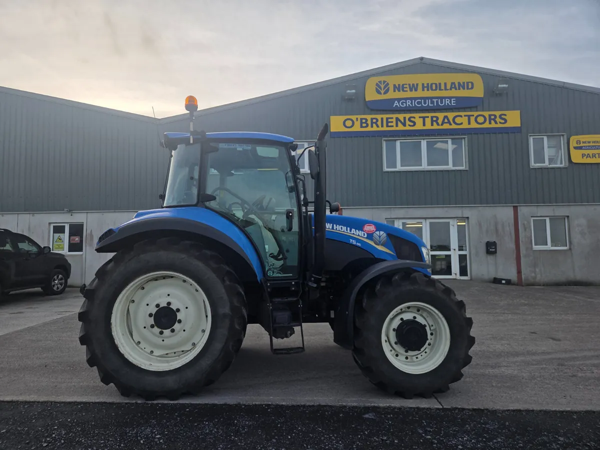2013 New Holland T5.95 - Image 1