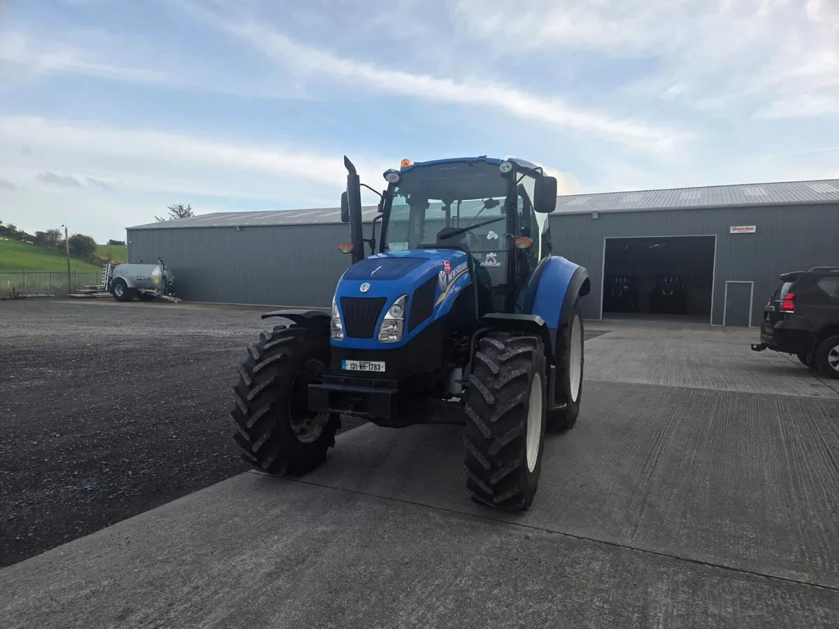 2013 New Holland T5.95 - Image 4