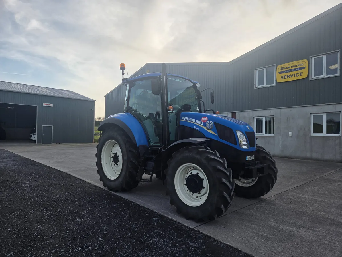 2013 New Holland T5.95 - Image 2