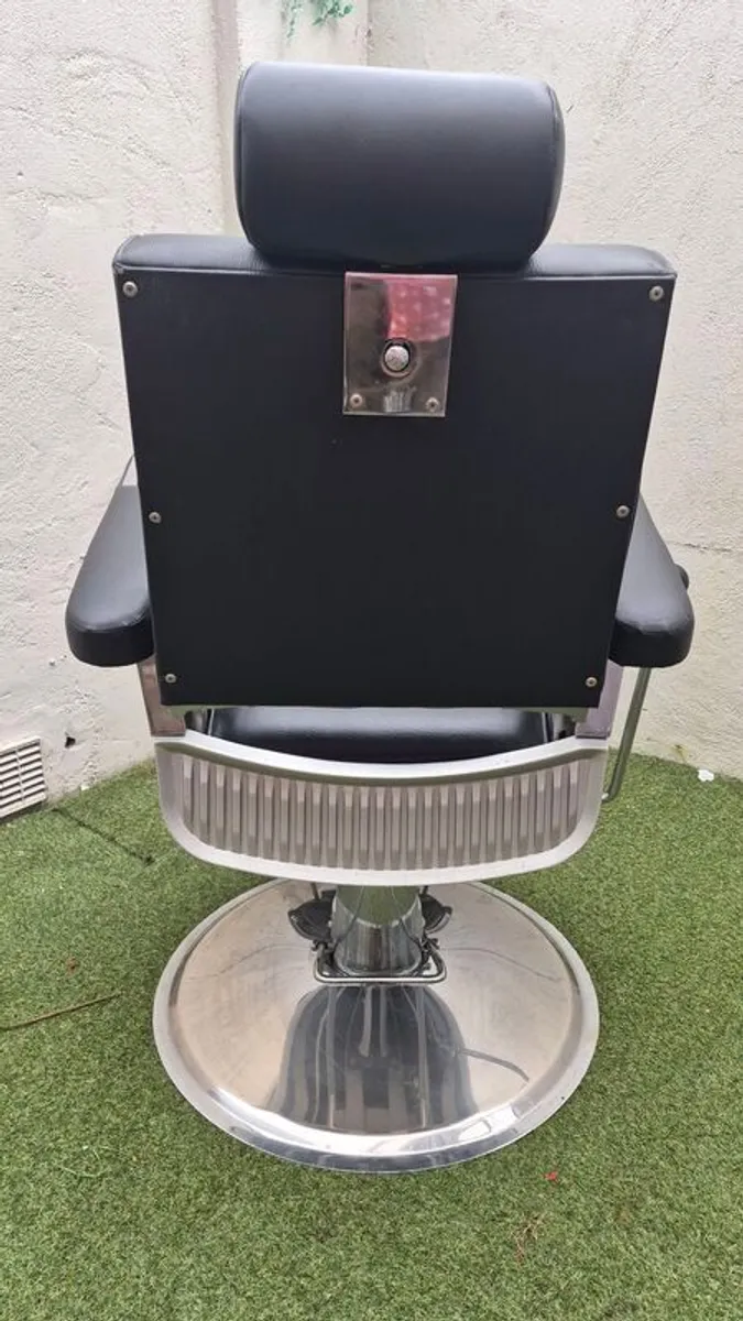 Barber chair - Image 4