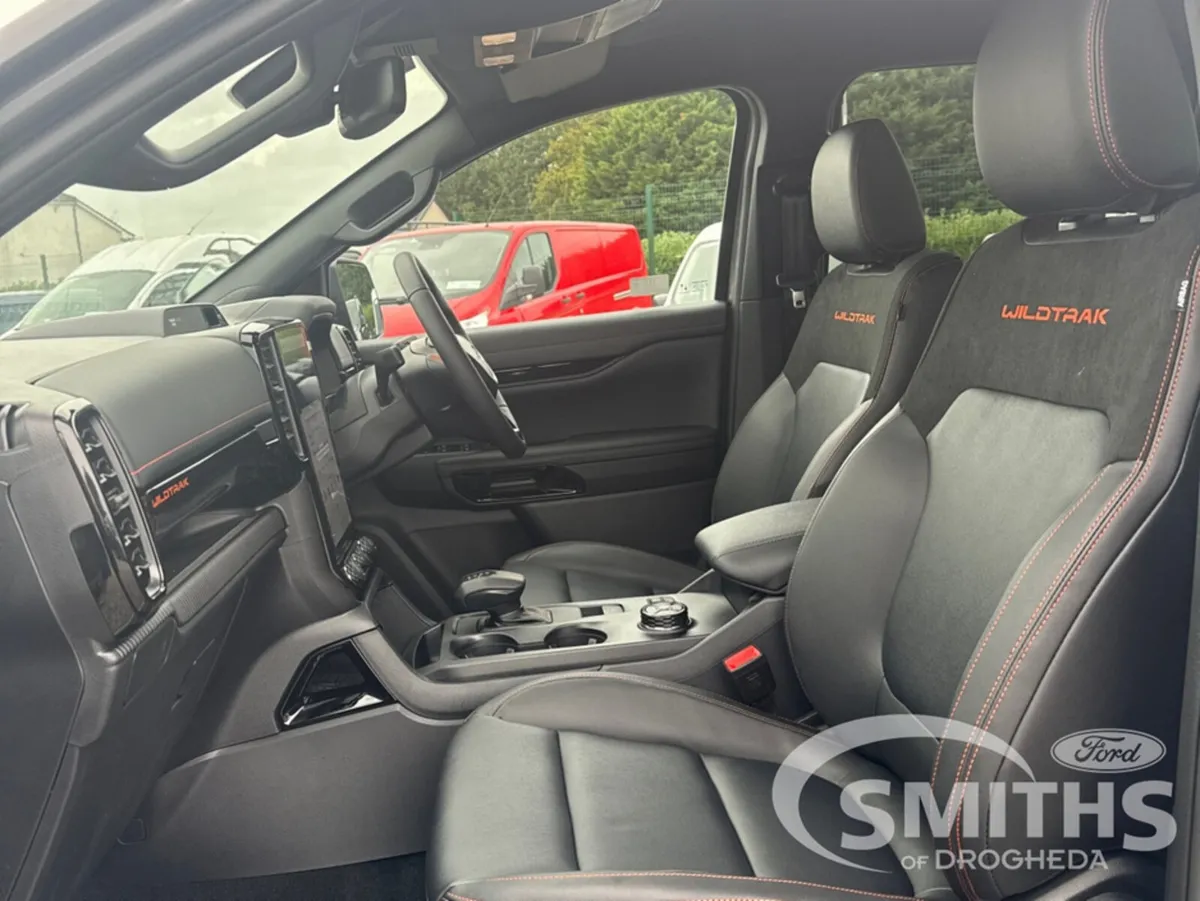 Ford Ranger WILDTRAK 3.0 V6 240PS - Image 3