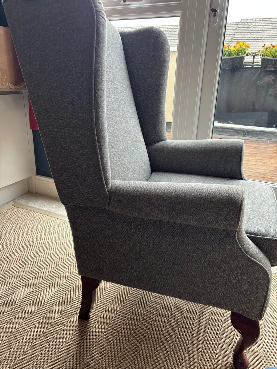 Armchair - Image 2