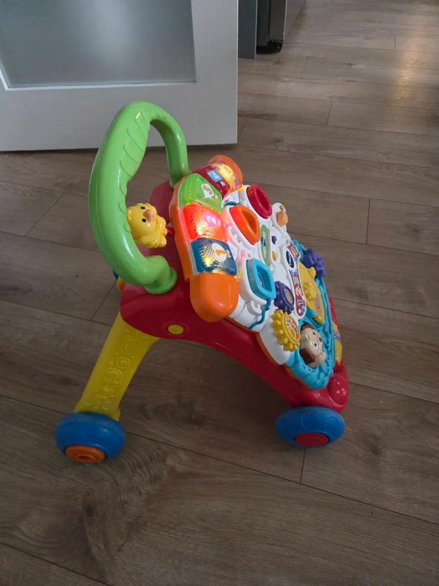 Vtech baby first steps walker - Image 2