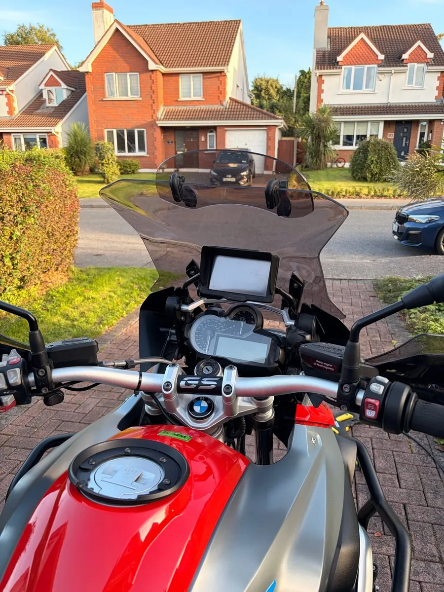 2014 BMW 1200 GS LC TE immaculate - Image 4