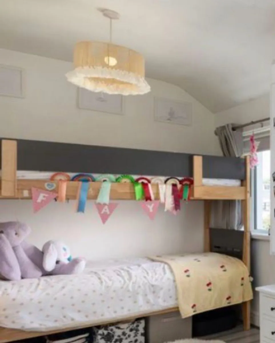 bunk beds - Image 2