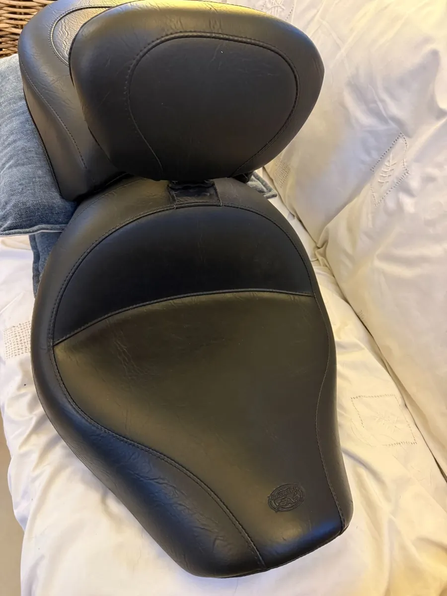 Touring Seat for Honda Shadow (Mustang brand USA) - Image 2
