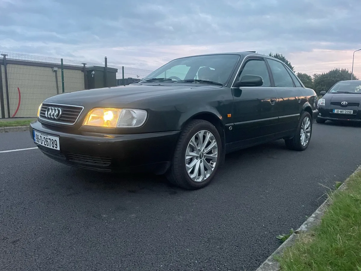 Audi A6 1996 - Image 1