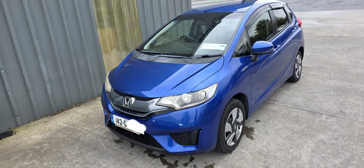 142 HONDA FIT HYBRID - Image 1