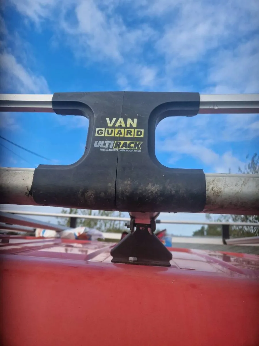 Roofrack - Image 2
