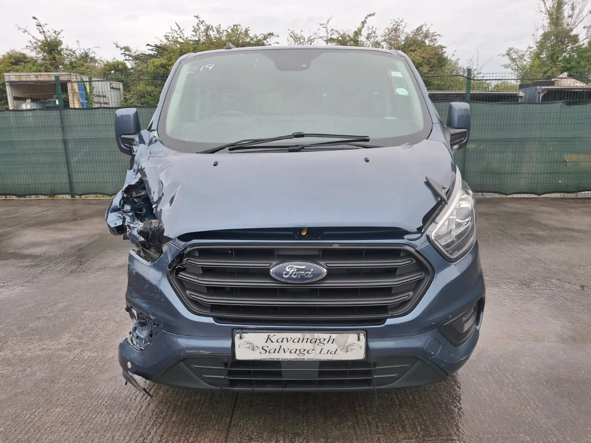 201 Ford Transit Kombi  trend  9 seater bus - Image 4