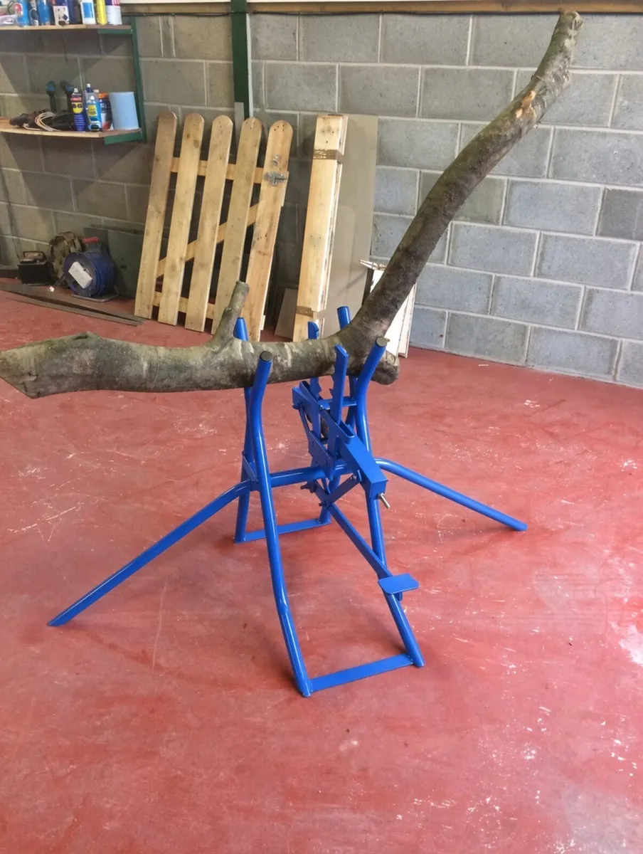 Log Holder / Saw Horse - Image 1