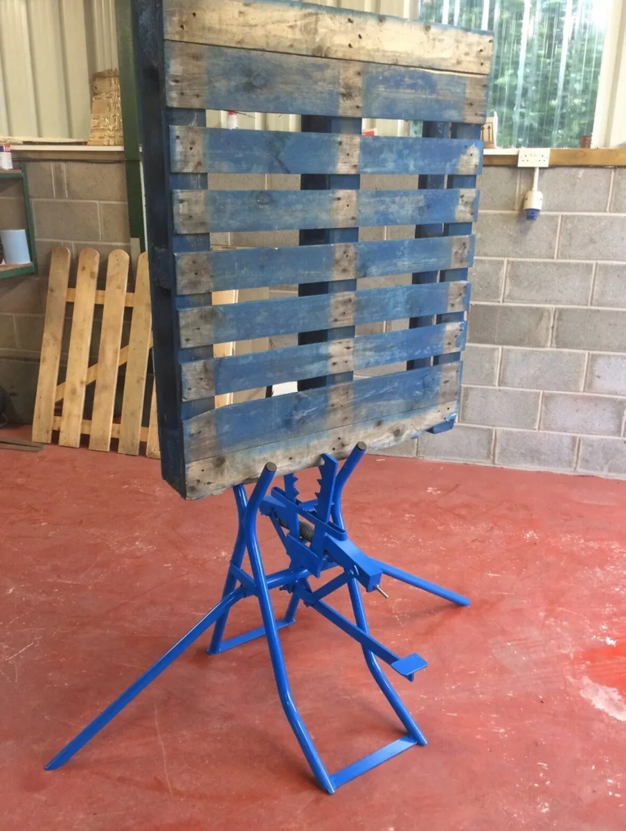Log Holder / Saw Horse - Image 2
