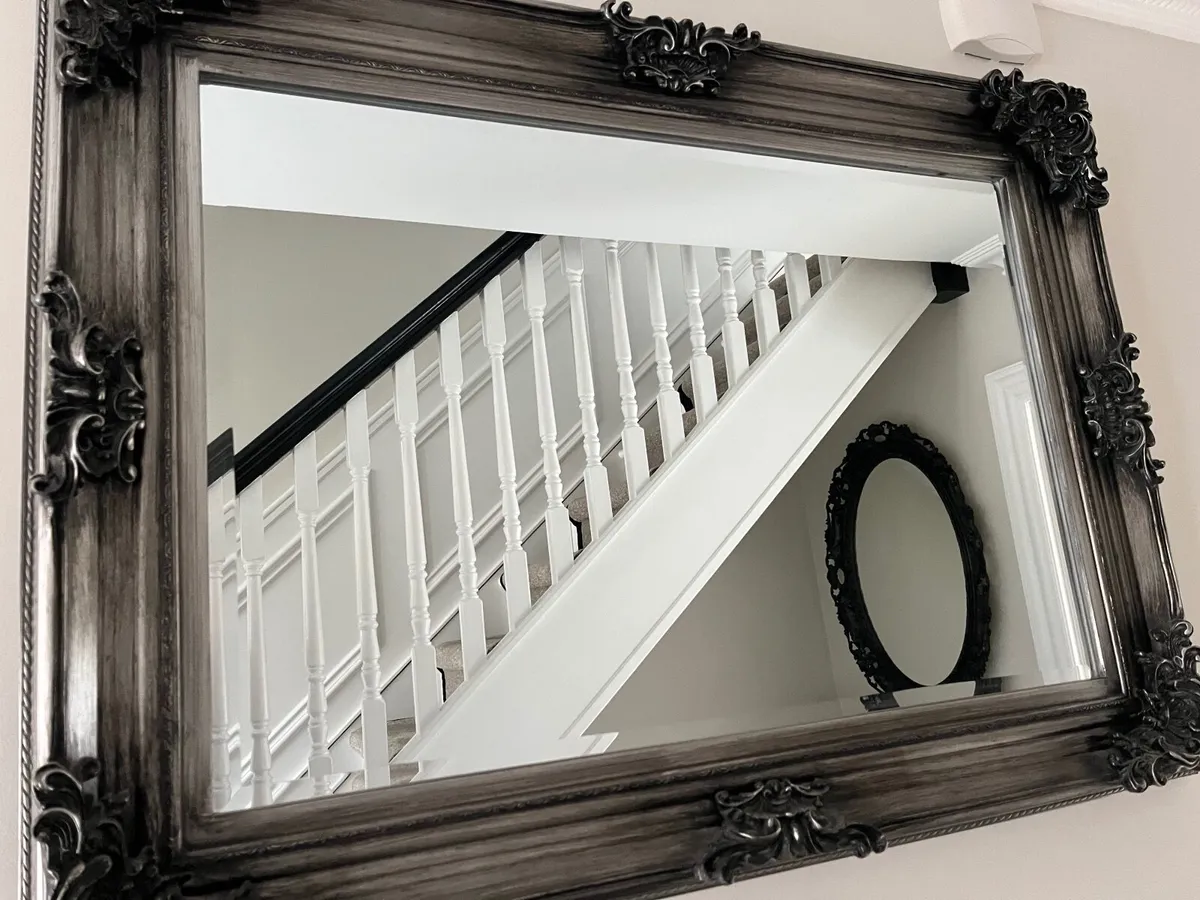 Mirror - Image 1