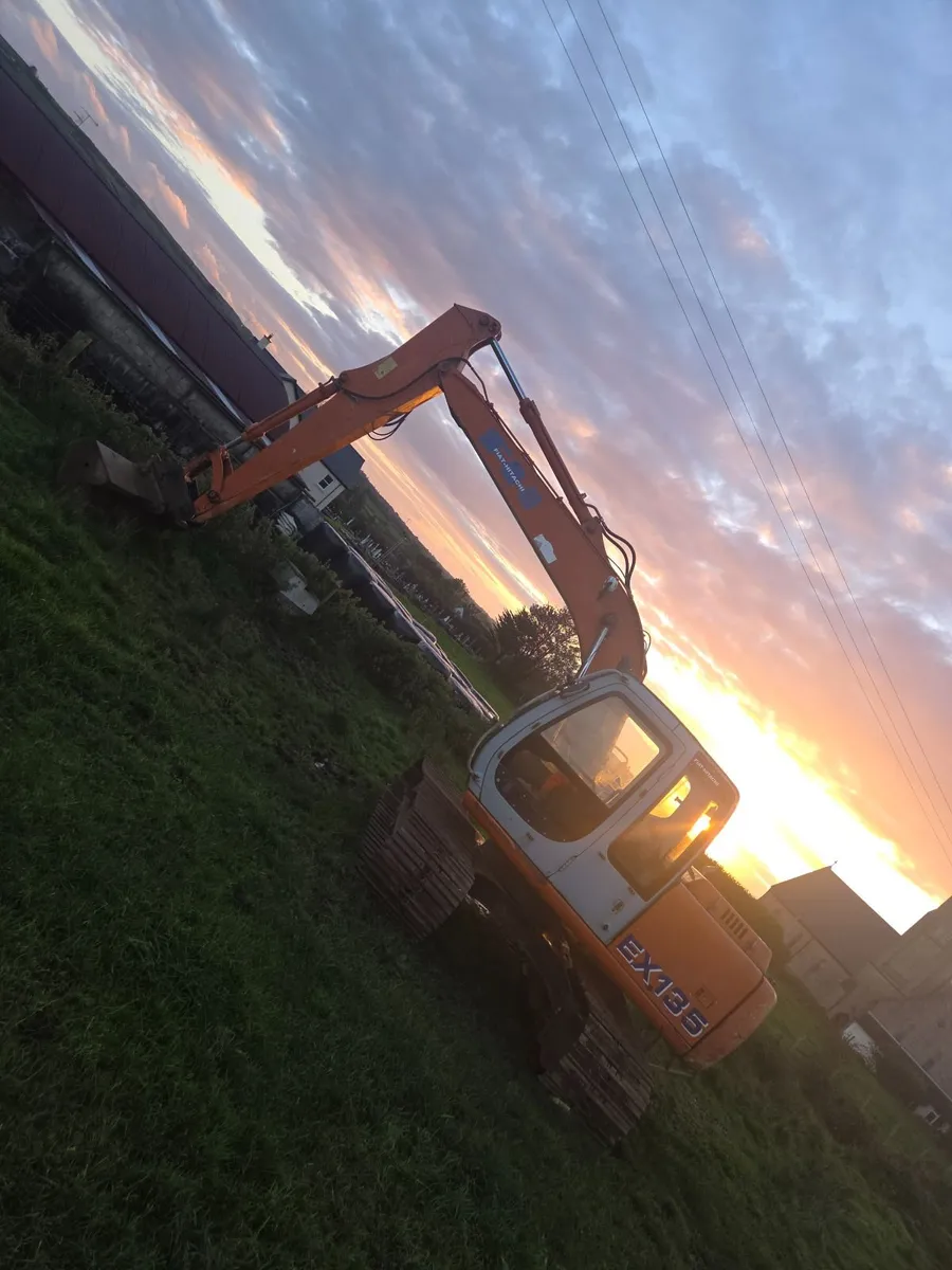 Ex 135 digger - Image 1