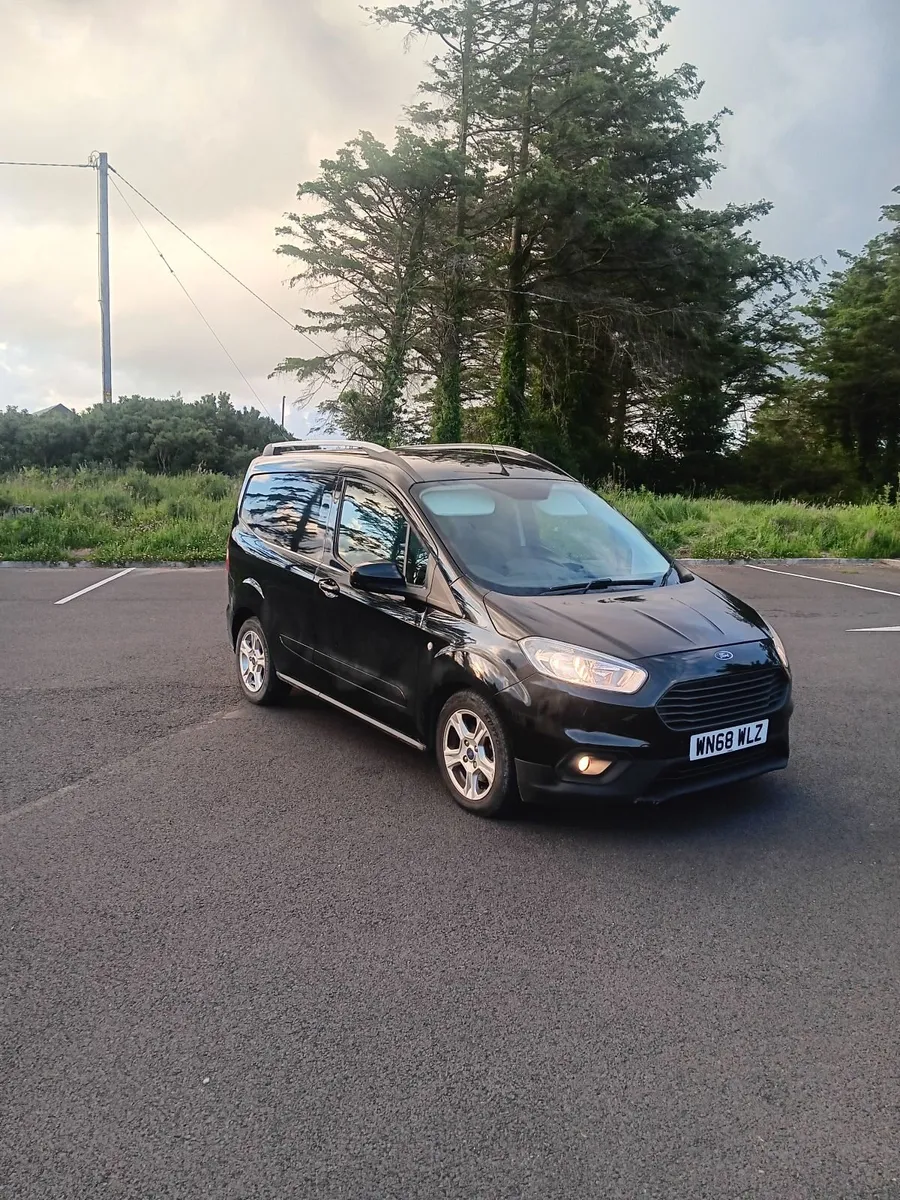 Ford courier van - Image 1