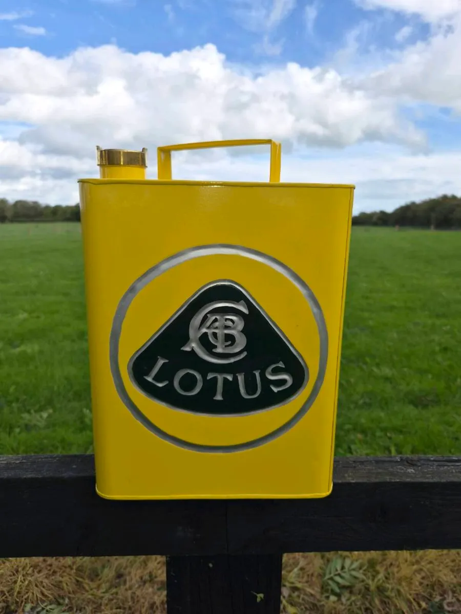 Lotus oil can - Image 1