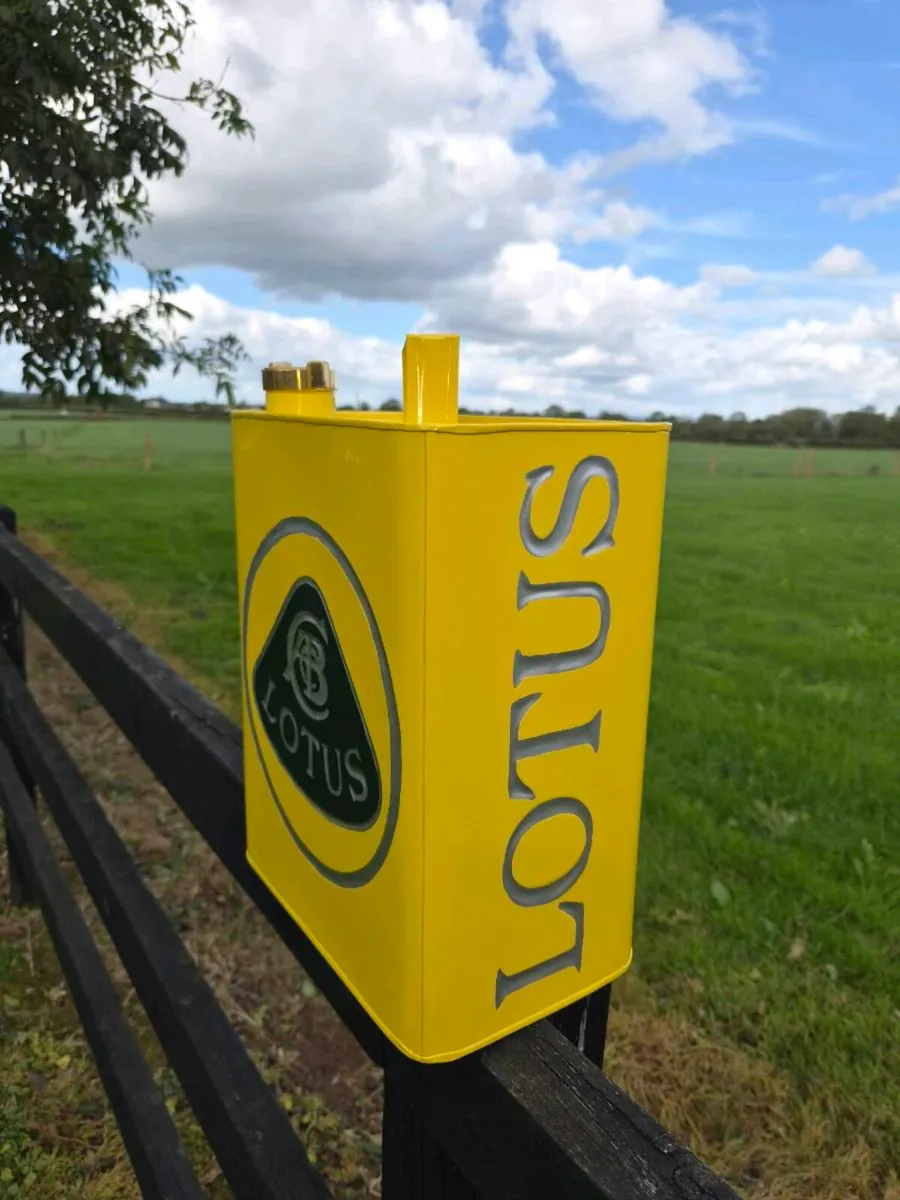 Lotus oil can - Image 2
