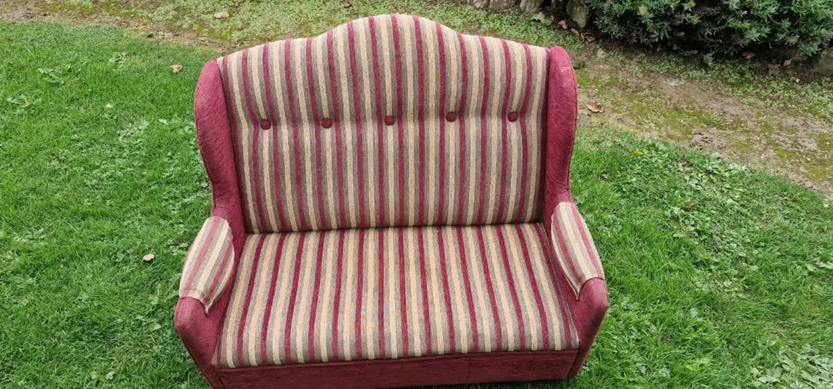 Pet couch - Image 1