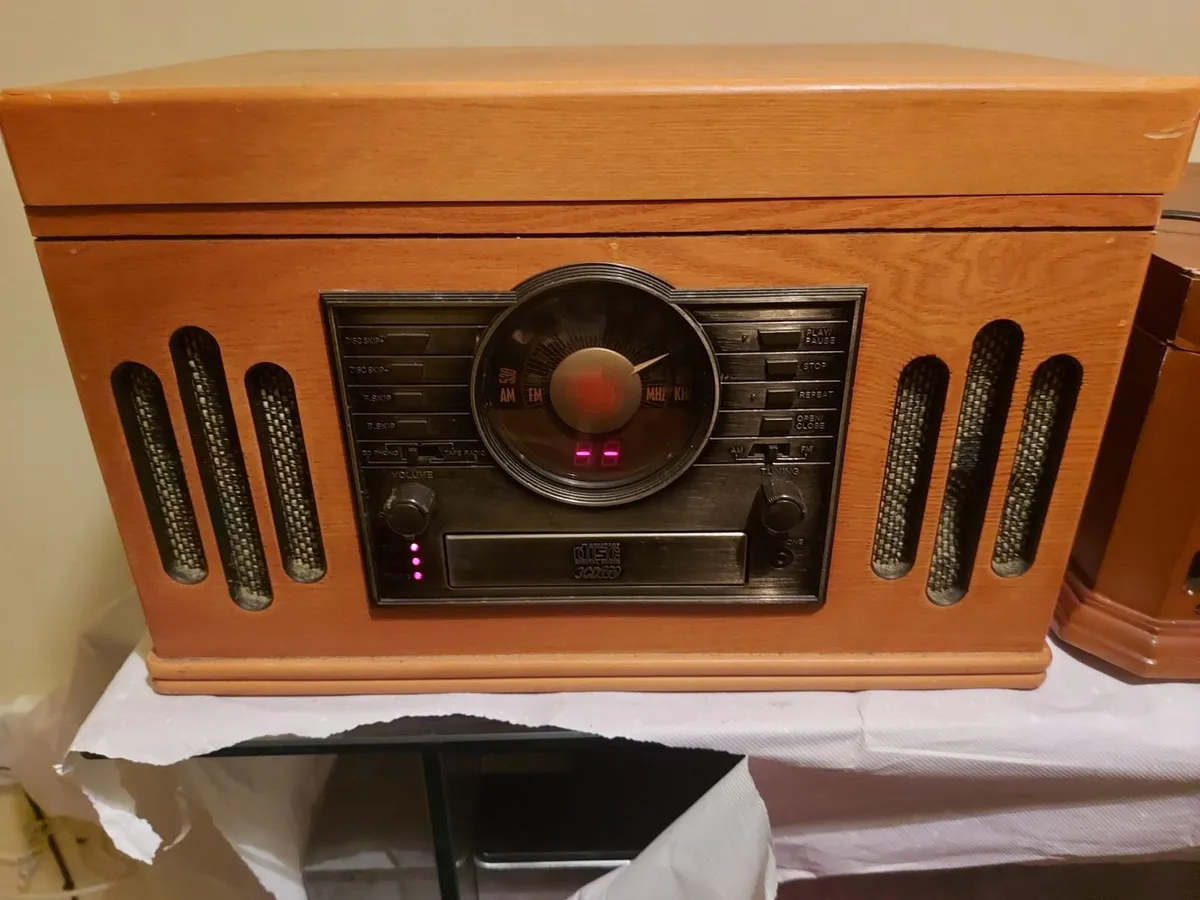 Music Stereo System Model Cl-1018 - Image 2