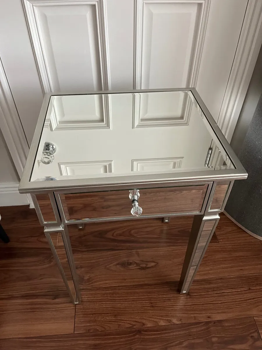 Lamp table - Image 2