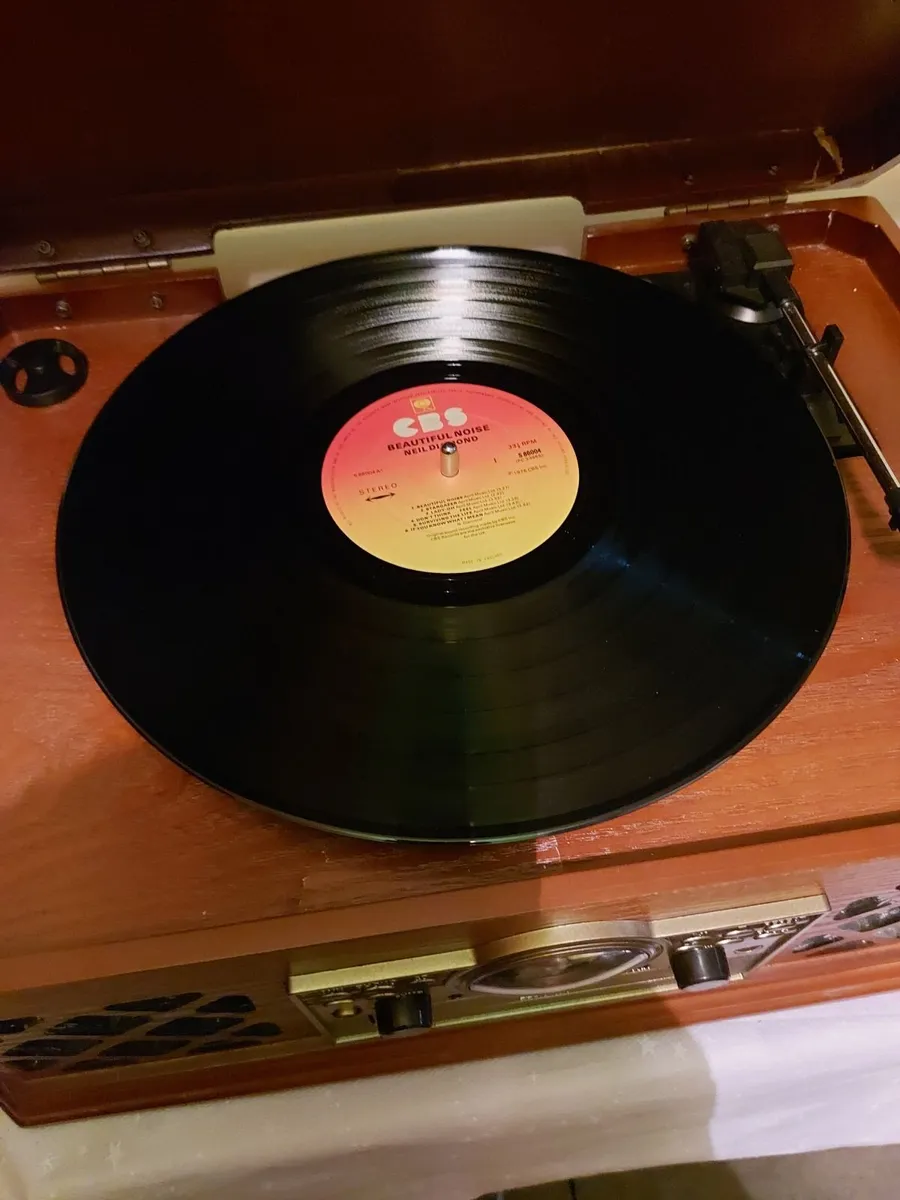 Zennox Stereo System, Model D3939 - Image 4