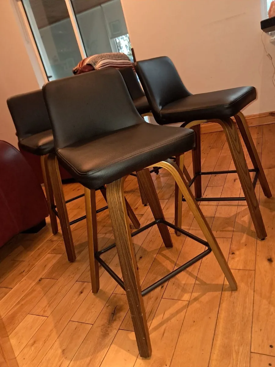 Stools - Image 4