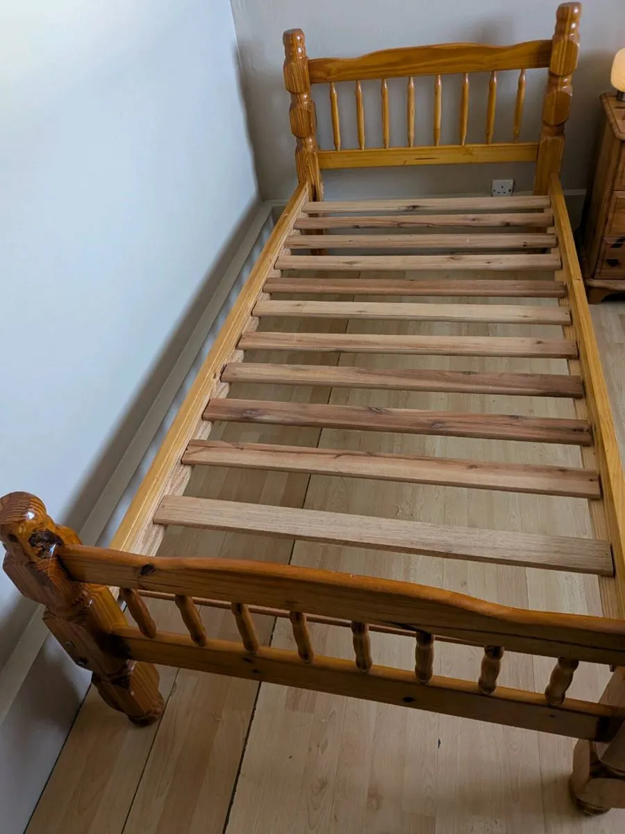 Beds - Image 2