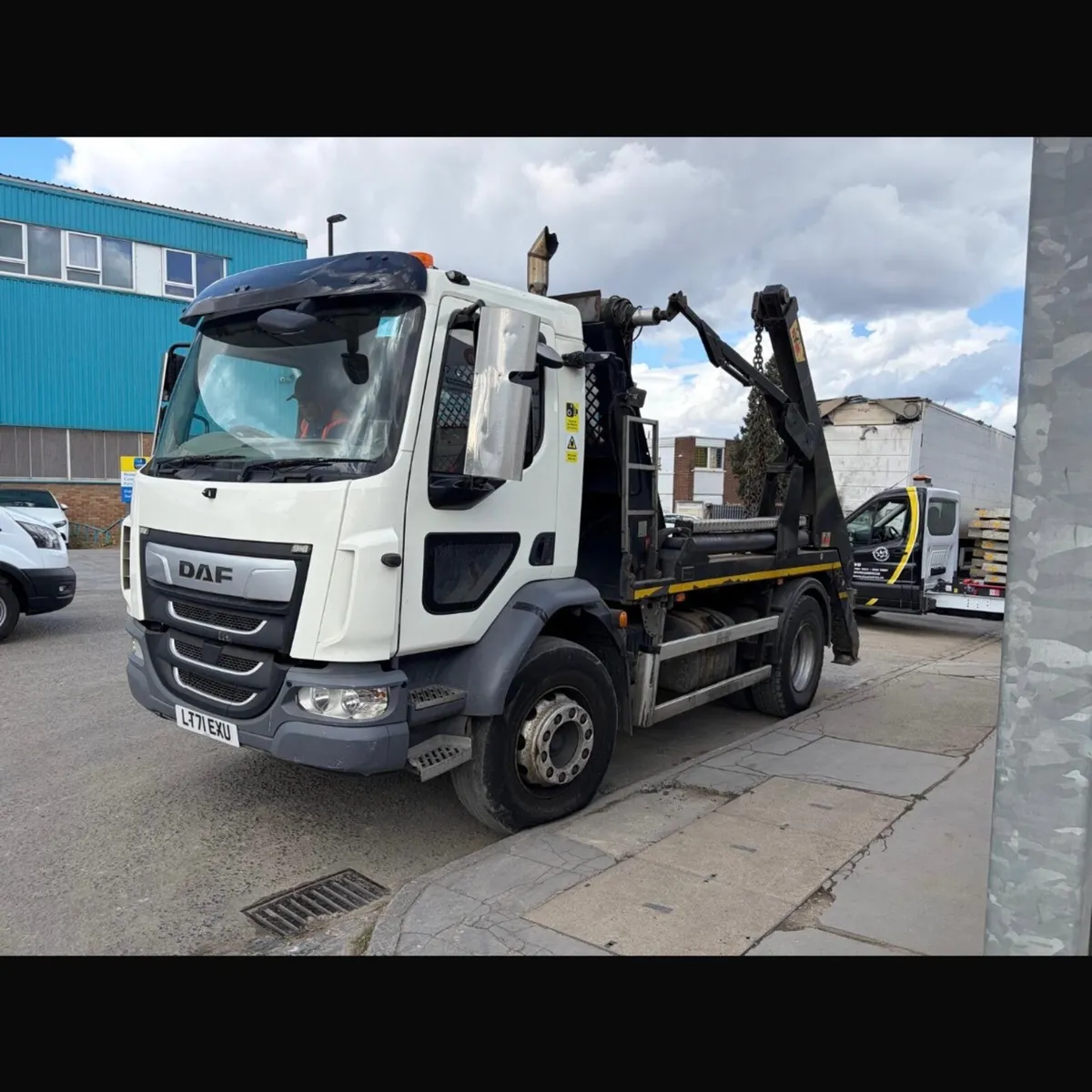 2021 Daf Hyva Skiploaders - Image 2