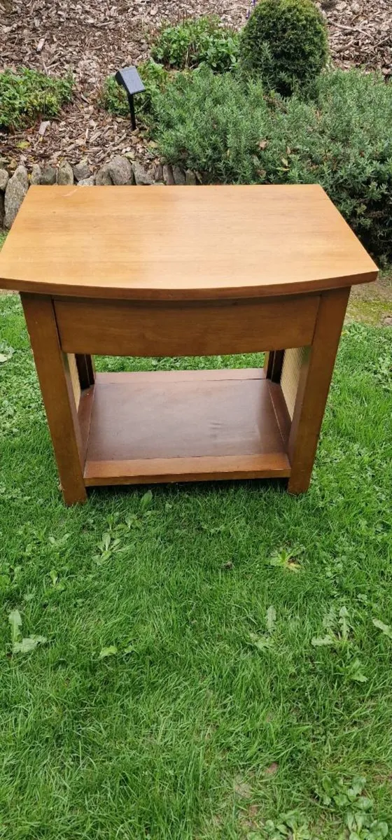 Cabinet - Image 1