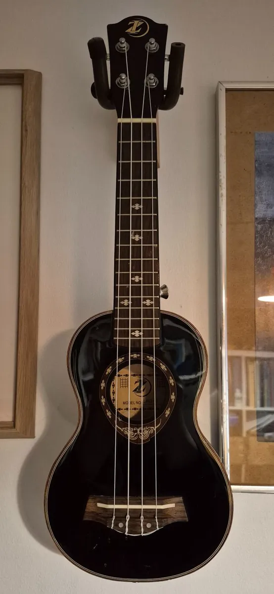 Soprano Ukulele 4 String Spruce Ultra-Thin - Image 2