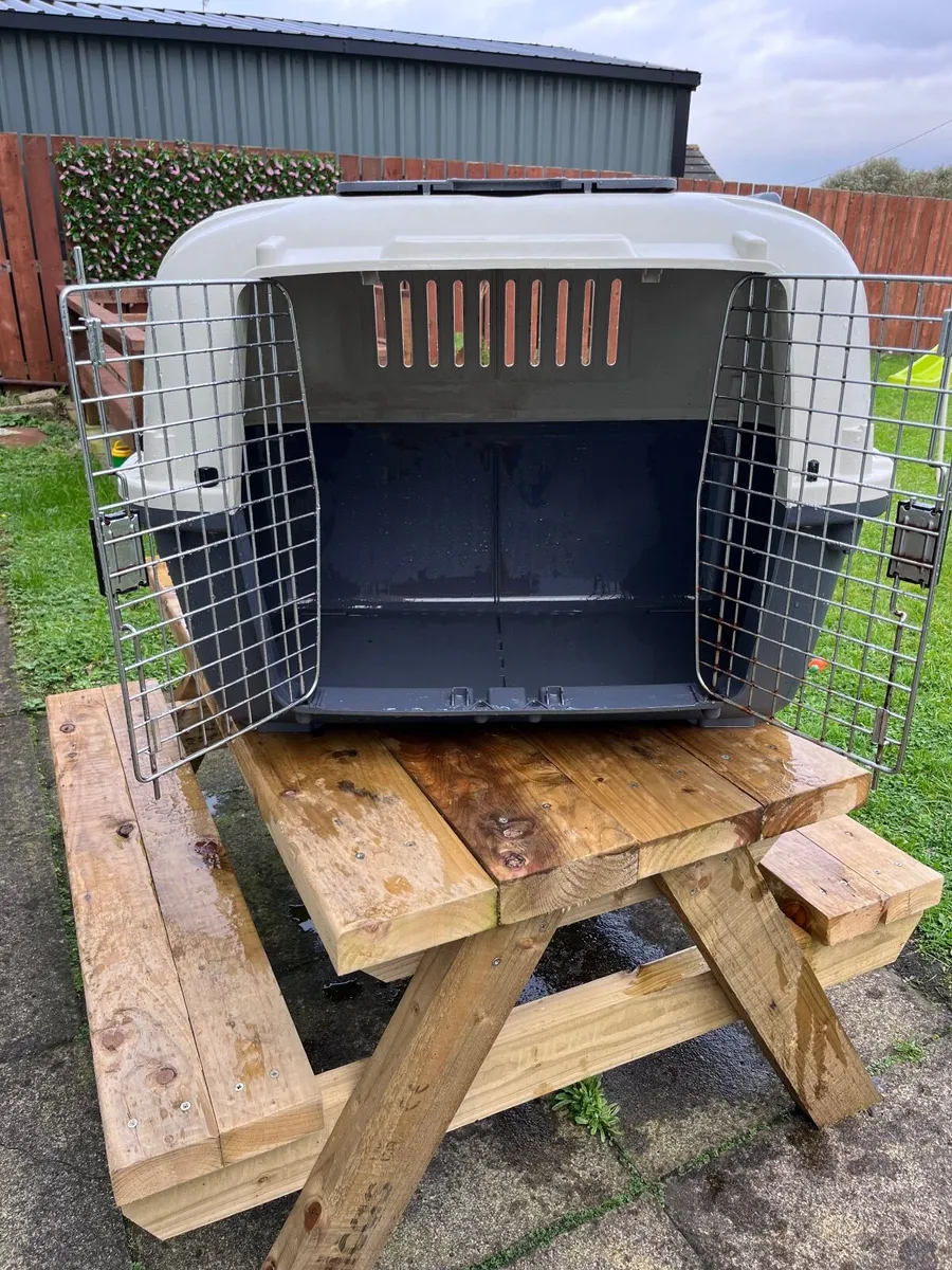 Dog crate - Image 2