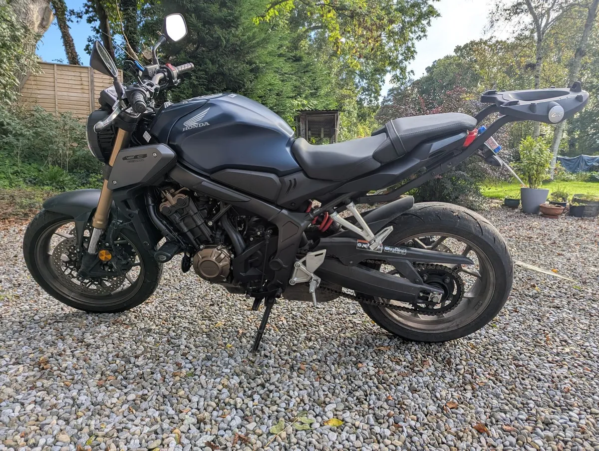 Honda CB650R 2023 - Image 3