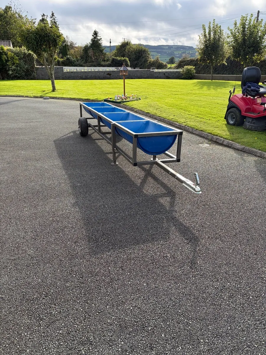 Mobile Cattle feeder - Image 1