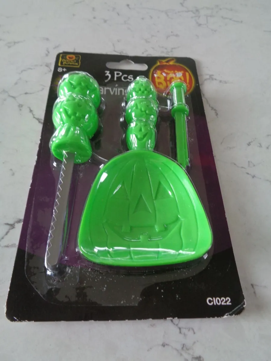 3 Pcs Pumpkin Carving Kit for Sale - Image 1