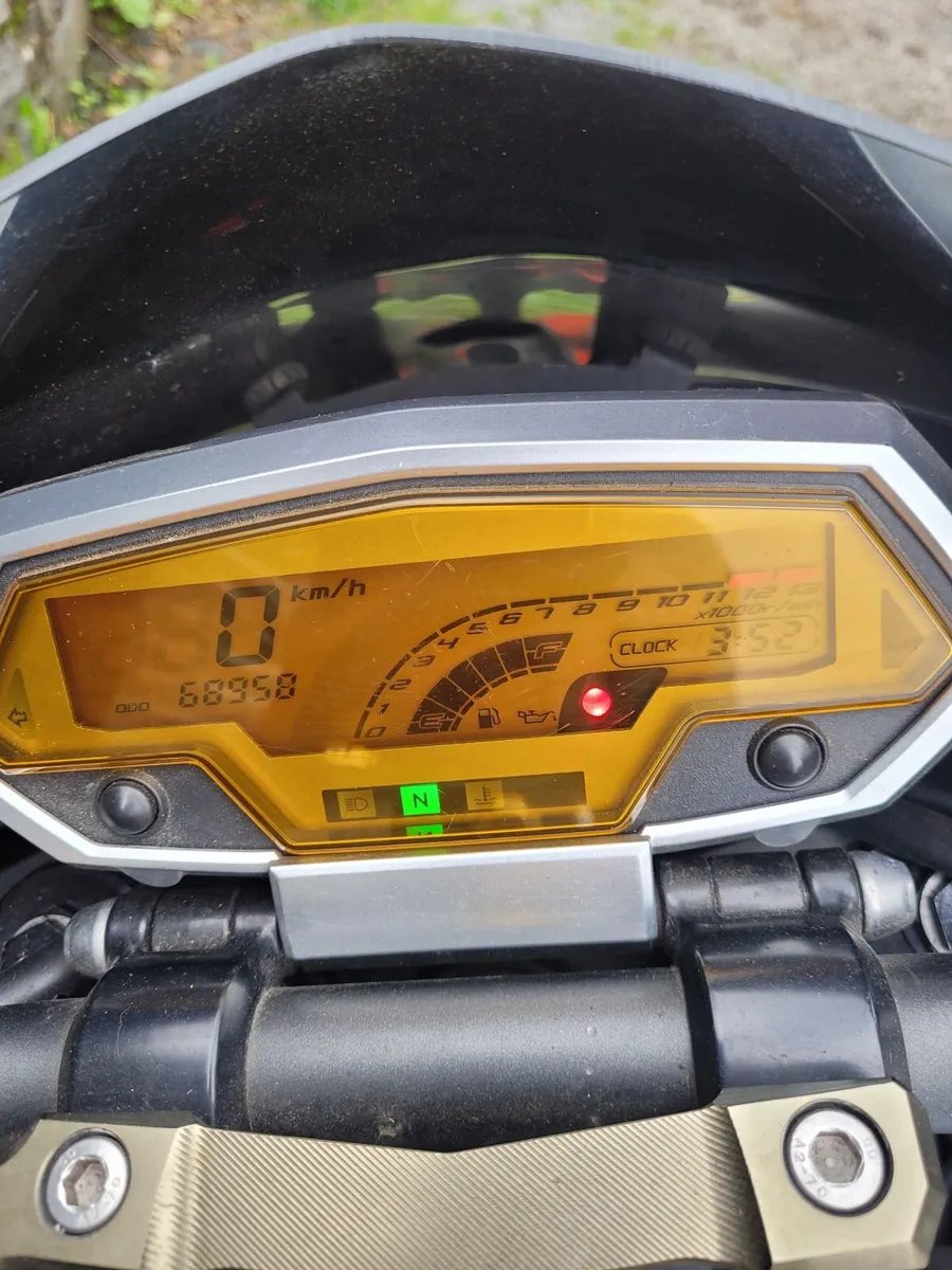 2010 Kawasaki Z 1000 - Image 2