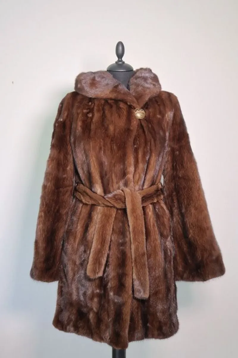 Mink coat - Image 4