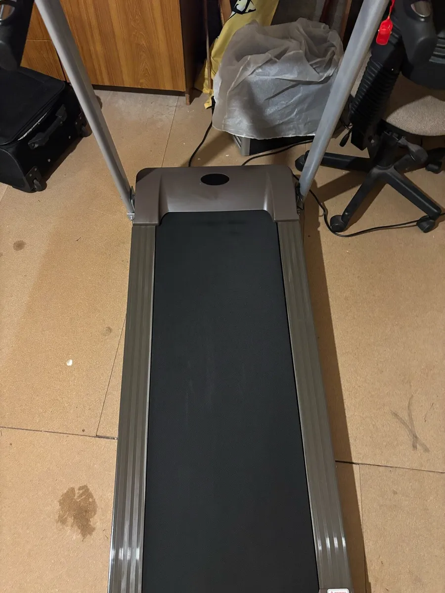 Treadmill - Image 3