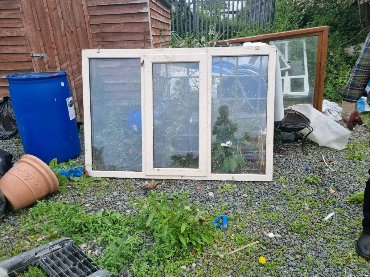 PVC WINDOWS - Image 2