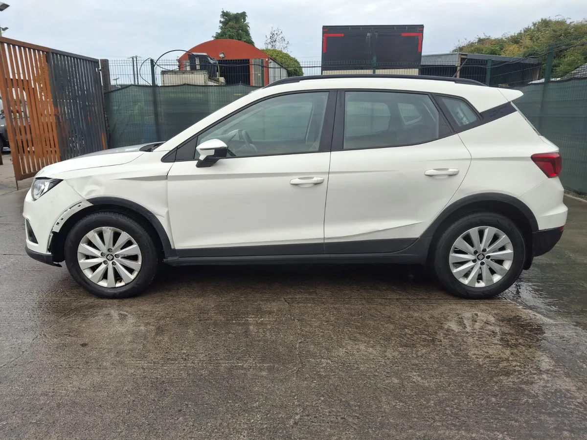 201 Seat Arona.light Damage Driving - Image 3