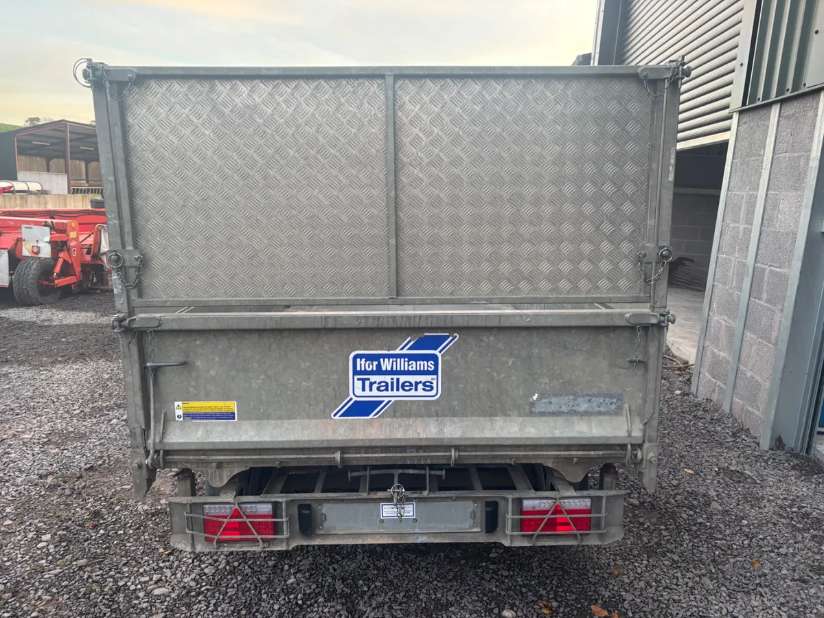 Ifor Williams 10ft x 5ft 6”tipper - Image 2
