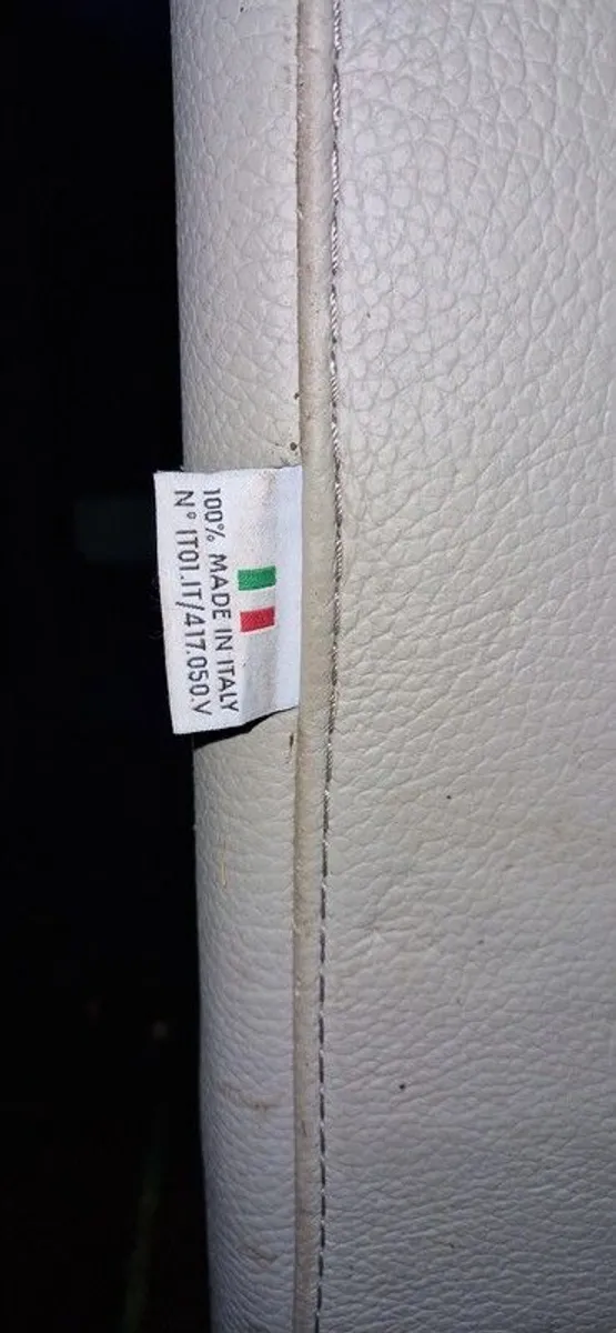 3 Seater Leather Sofa - Image 3